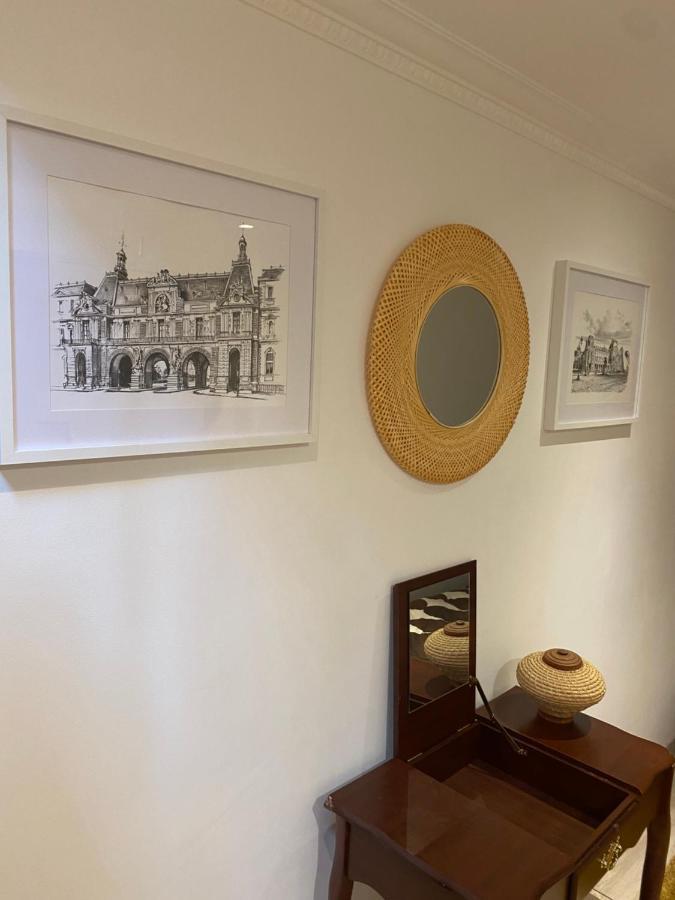 Cosy, Charming Apartment With Courtyard Paris Eksteriør billede